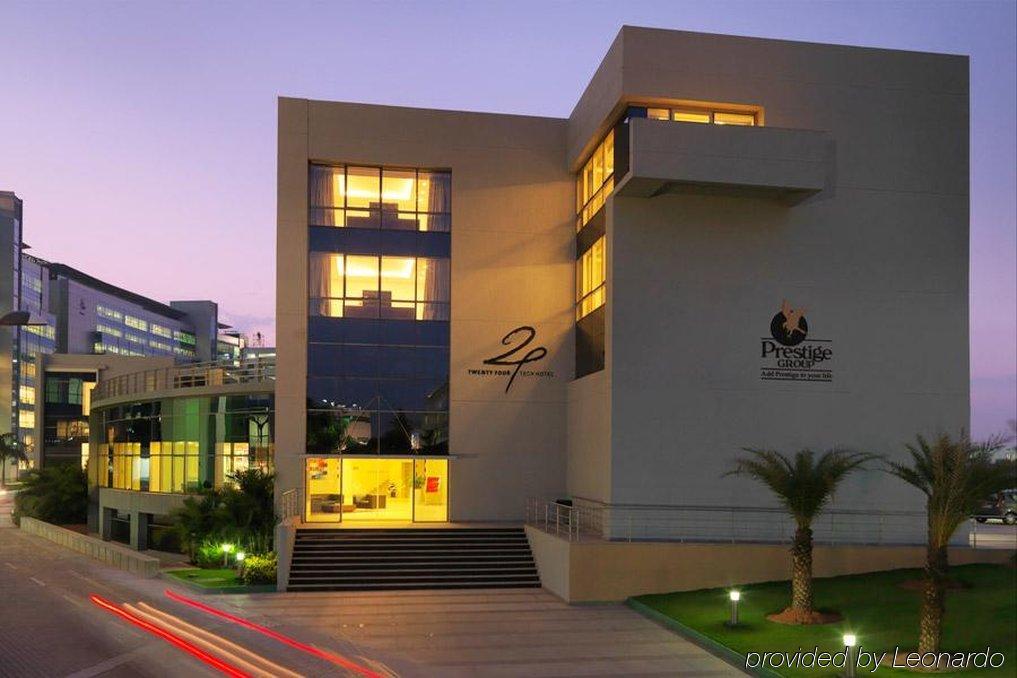 24 Tech Hotel Bangalore Exterior photo